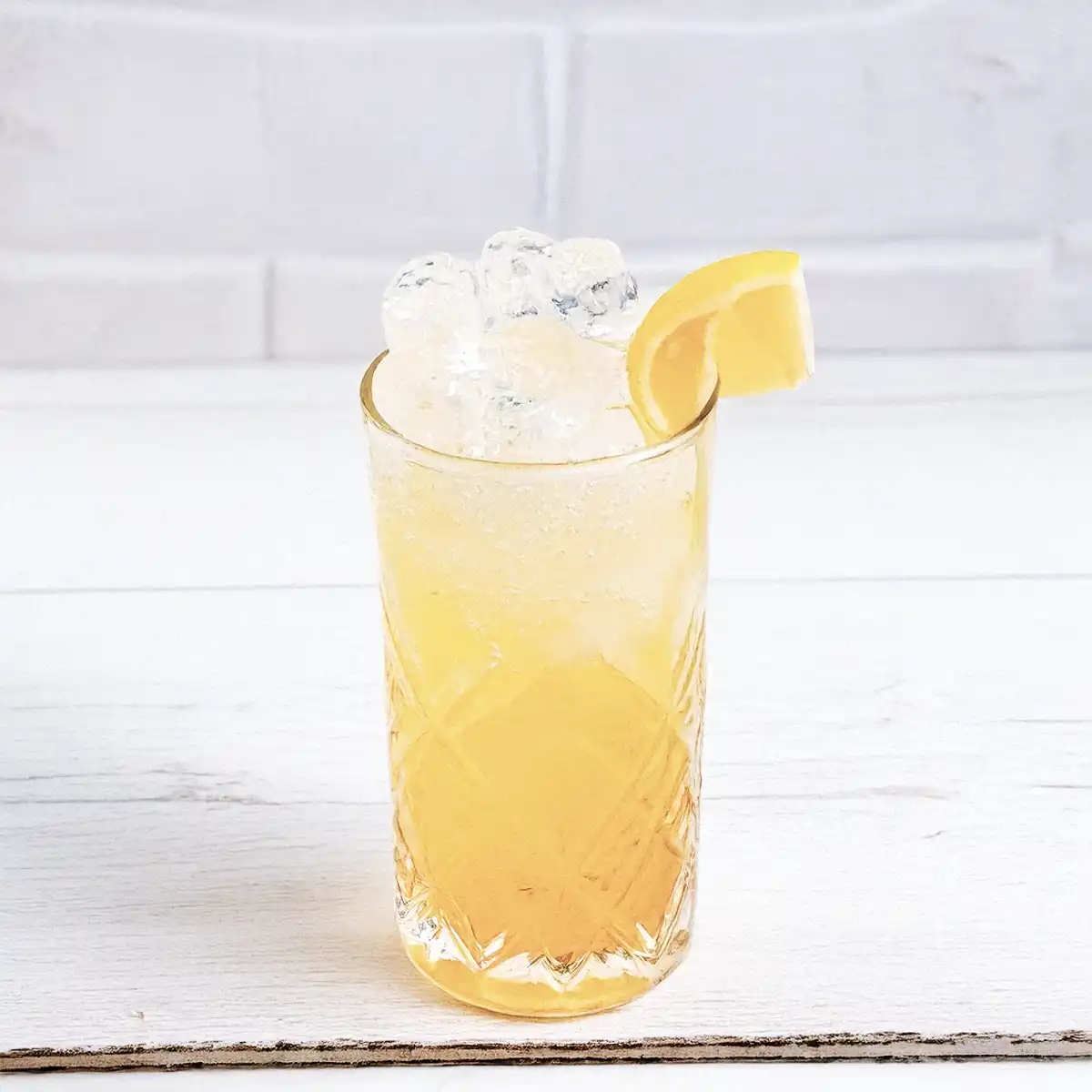 Bornholm Spirits Abrikos Collins